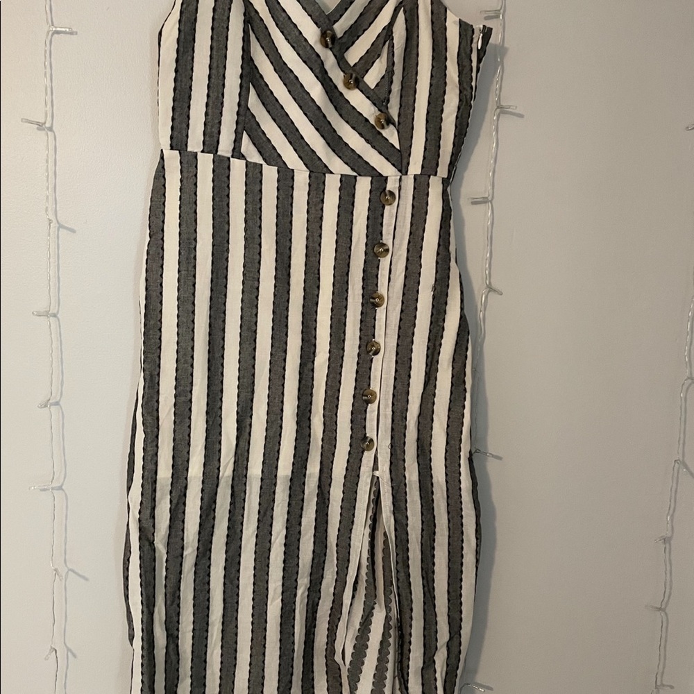 BRAND NEW dress from Francescas!
